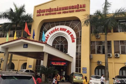 Bé gái 3 tuổi ở Nghệ An tử vong nghi do sốc phản vệ