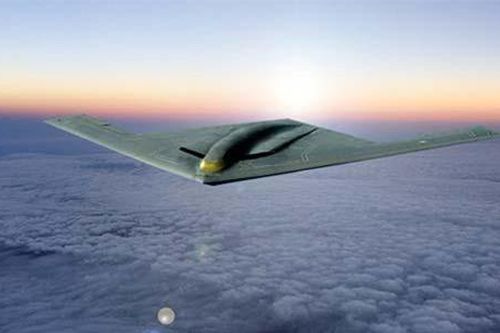 Máy bay ném bom tương lai B-21 Raider của Mỹ bắt đầu được sản xuất