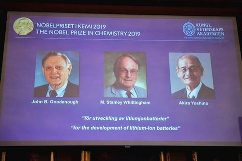 Nobel Hóa học 2019: Vinh danh 3 nhà sáng chế pin lithium-ion