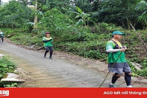 Trải nghiệm du lịch marathon vùng Bảy Núi