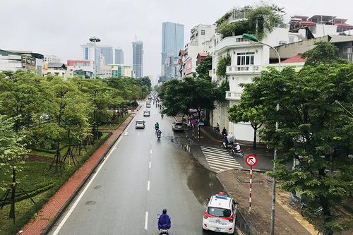 Tháng 10 trên những con phố thi nhân