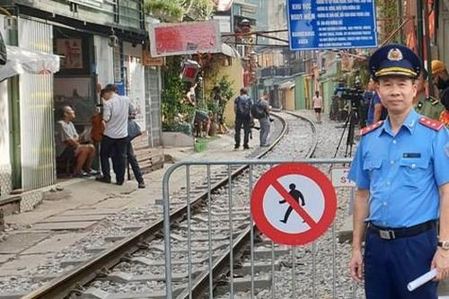 Nóng: Chính thức xóa sổ phố 'đường tàu' Phùng Hưng