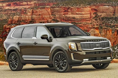 SUV mới của Kia bị tố dễ nứt kính chắn gió