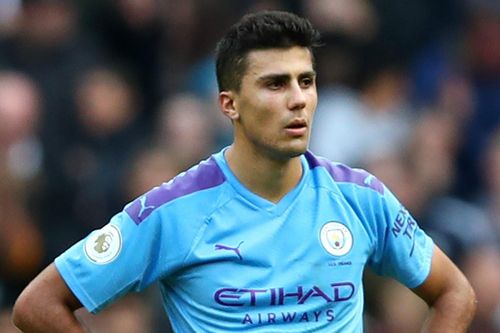 Cầu thủ Man City khen Liverpool 'vô đối' ở châu Âu