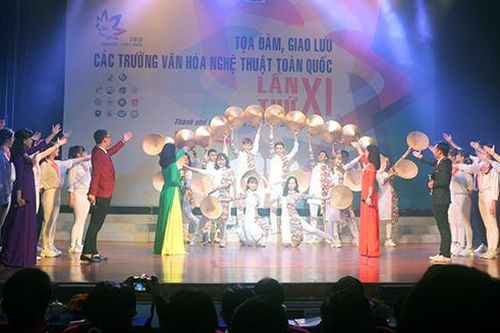 Giao lưu 16 trường văn hóa - nghệ thuật toàn quốc 2019