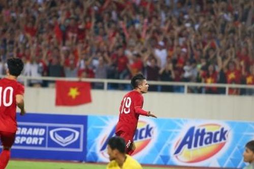 Ghi bàn đẳng cấp, Quang Hải giúp đội tuyển Việt Nam đánh bại đội tuyển Malaysia