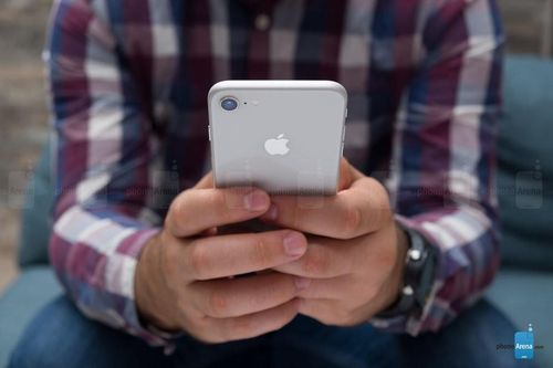 Apple sẽ ra mắt iPhone SE 2 vào năm tới: đây là những điều bạn cần biết