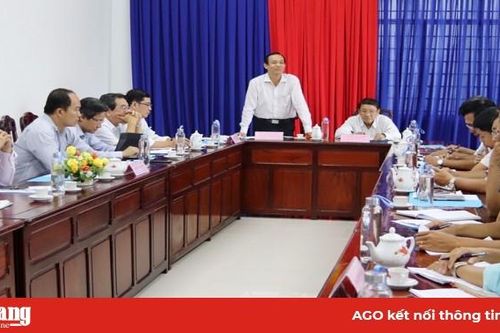 Ban điều phối nông thôn mới tỉnh làm việc với 3 xã của huyện Phú Tân