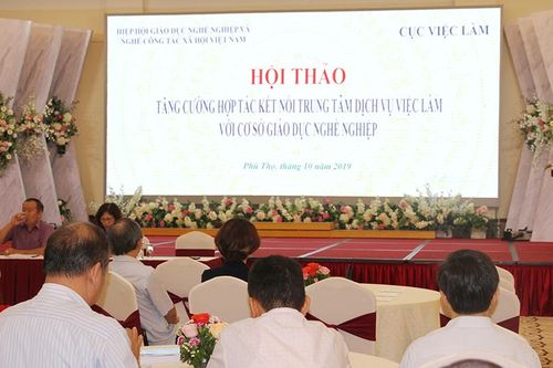 Hội thảo tăng cường kết nối cơ sở giáo dục nghề nghiệp với trung tâm dịch vụ việc làm
