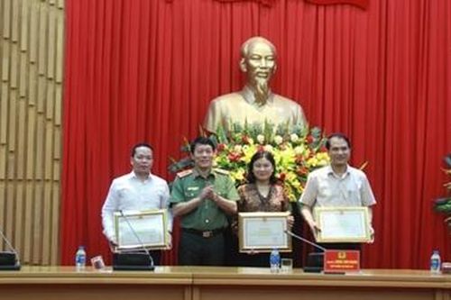 Gặp mặt kỷ niệm 89 năm Ngày truyền thống ngành tổ chức xây dựng Đảng
