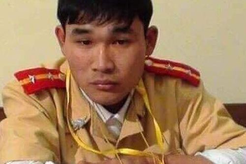 Sự thật bất ngờ về kẻ giả danh CSGT có tác phong khiến dân ngưỡng mộ dù bị cưỡng đoạt tài sản