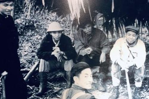 Nghề khám phá bí ẩn trong lòng đất