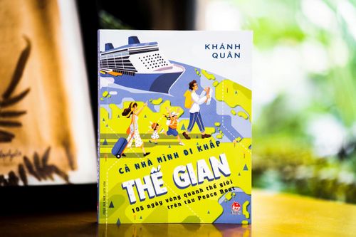 'Cả nhà mình đi khắp thế gian'