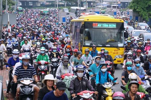 TP Hồ Chí Minh: Tăng dân số cơ học quá nhanh