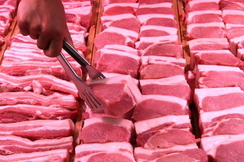 Nông dân nuôi lợn lọt top đại gia giàu nhất Trung Quốc như thế nào?