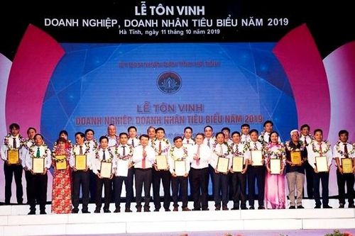 Hà Tĩnh: 53 doanh nghiệp, doanh nhân tiêu biểu được vinh danh năm 2019
