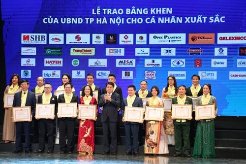 Chủ tịch Nguyễn Đức Chung: Cộng đồng DN khẳng định vai trò nòng cốt, tiên phong trong xây dựng và phát triển Thủ đô