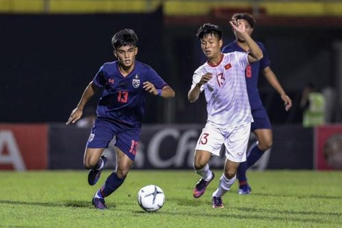 Thầy trò 'phù thủy' trắng tự tin trước U19 Hàn Quốc