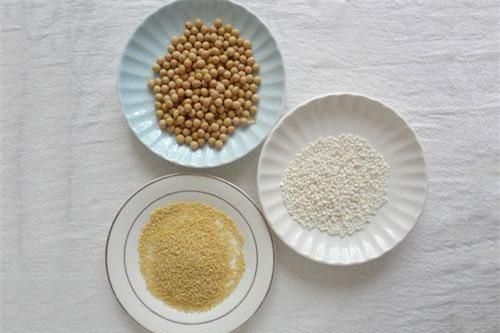 Chỉ cần thêm thứ này, món sữa đậu nành quen thuộc sẽ thơm ngon gấp bội