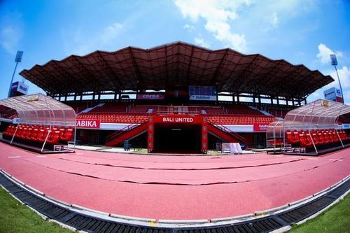 Cận cảnh sân đấu tuyển Việt Nam - Indonesia trên đảo du lịch Bali