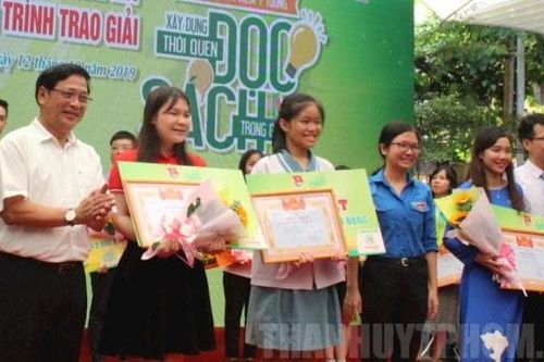 'Tủ sách kết nối tại các chung cư' được vinh danh tại Thành phố Hồ Chí Minh