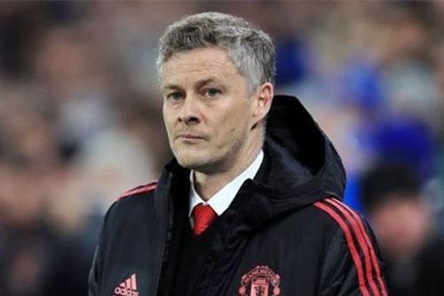 HLV Solskjaer ra yêu sách với Ban lãnh đạo M.U
