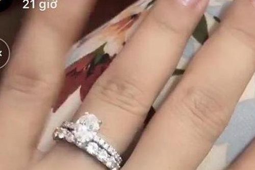 Lý Phương Châu bất ngờ khoe nhẫn, bị nghi sắp 'về chung một nhà' với Hiền Sến qua đoạn hội thoại với con gái