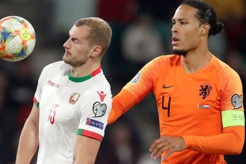 Van Dijk mắc sai lầm, Hà Lan thắng tối thiểu Belarus