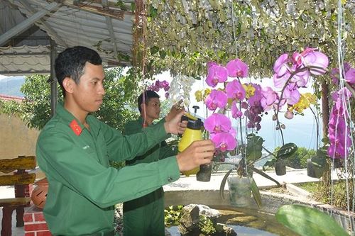 Những người lính đảo 'vượt nắng, thắng mưa...'
