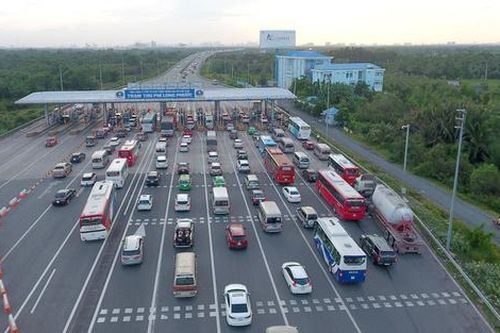 Hủy thầu quốc tế cao tốc Bắc-Nam, một nửa hồ sơ có yếu tố Trung Quốc