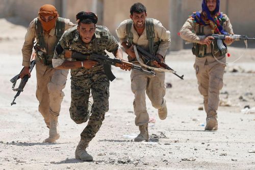 Người Kurd tại Syria không còn ưu tiên canh giữ nhà tù IS