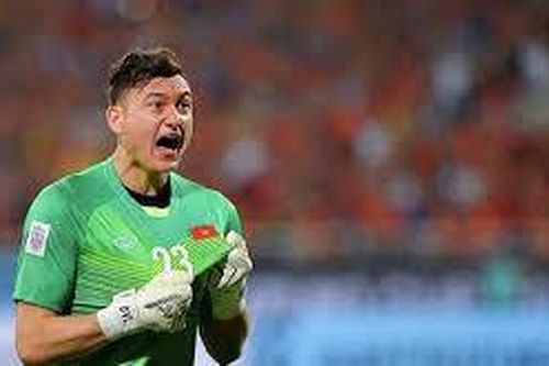 Có một nỗi lo mang tên Văn Lâm trong khung gỗ