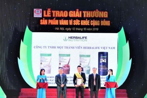 Herbalife Việt Nam nhận giải thưởng 'Sản phẩm vàng vì sức khỏe cộng đồng' năm 2019