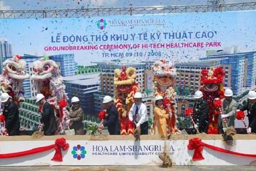 Câu chuyện doanh nghiệp: Hé lộ bức tranh tài chính Y tế Hoa Lâm Shangri - La