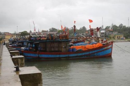 Kinh tế Kinh tế Một số tàu, thuyền vẫn chưa về bờ trú ẩn