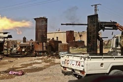 Thổ Nhĩ Kỳ chiếm thị trấn chiến lược Syria, gần 800 tay súng IS đào thoát khỏi nhà tù