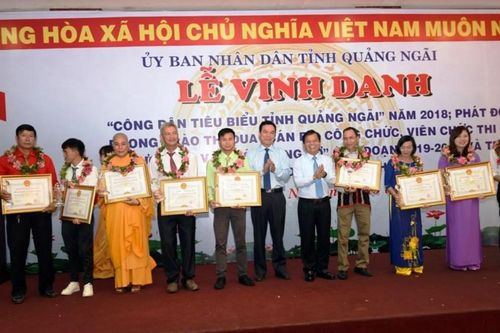 Quảng Ngãi: Vinh danh 9 Công dân tiêu biểu năm 2018