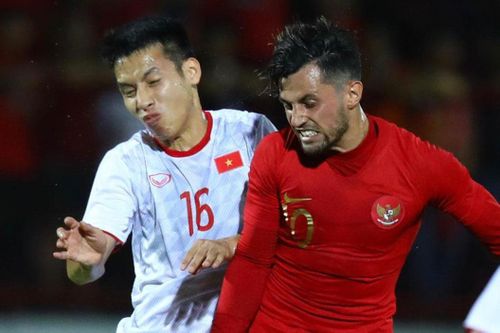 HLV Darby: 'Đá thế này, tuyển Việt Nam có thể tạo ra cú sốc trước UAE'