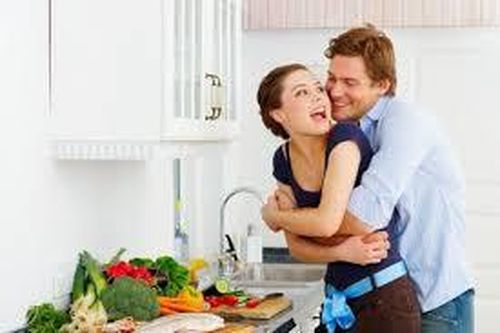 Truyện cười bốn phương: Nịnh vợ