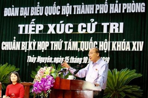 Thủ tướng Nguyễn Xuân Phúc tiếp xúc cử tri TP Hải Phòng