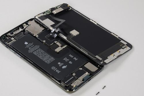 Chi phí sản xuất iPhone 11 Pro Max thấp đáng kinh ngạc