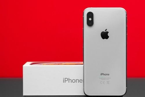 Apple gửi dữ liệu duyệt web trên iPhone cho công ty TQ