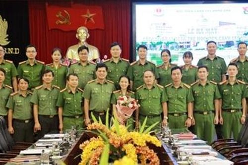 Ra mắt Câu lạc bộ Lý luận trẻ đầu tiên của khối trường CAND