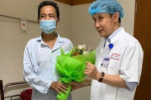 Bệnh nhân ghép gan từ người hiến chết não ở Hà Nội đã xuất viện