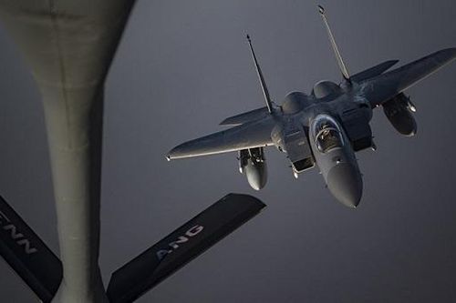Mỹ điều F-15 và trực thăng Apace tới Syria 'dằn mặt' Thổ Nhĩ Kỳ