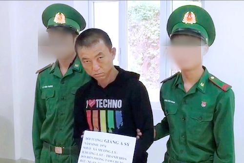 Bắt đối tượng vận chuyển trái phép chất ma túy