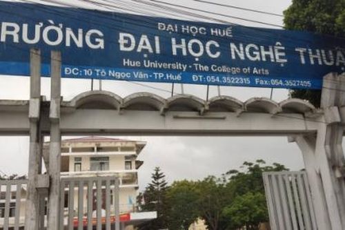 Trường ĐH Nghệ thuật (Đại họcHuế) chấm dứt hợp đồng với nhiều giảng viên vì khó khăn tài chính