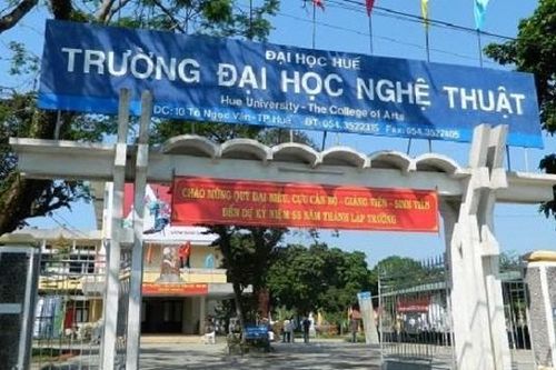 Trường Đại học Nghệ thuật Huế chấm dứt hợp đồng với hàng chục cán bộ, giảng viên