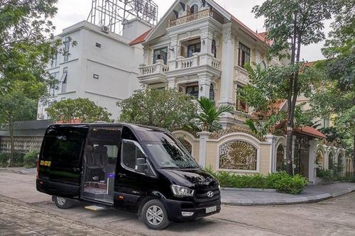 Solati iRICH, chuẩn mực mới về xe limousine do người Việt sáng tạo