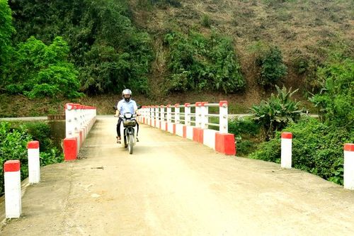 Đầu tư xây dựng nhiều công trình cầu dân sinh